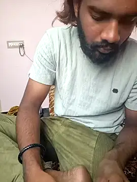 suhxil79 online show from July 8, 7:23 am