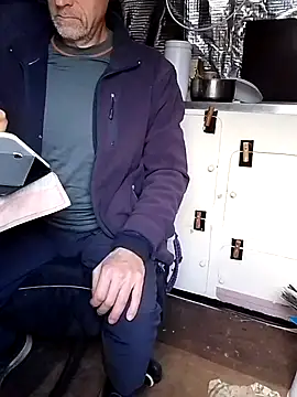 Quebec46 online show from January 10, 1:59 pm