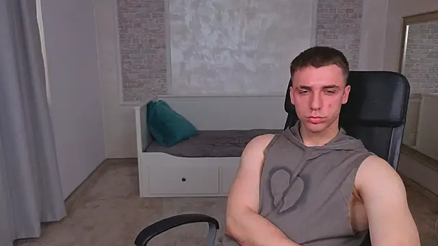 KellenWest online show from June 18, 4:47 am