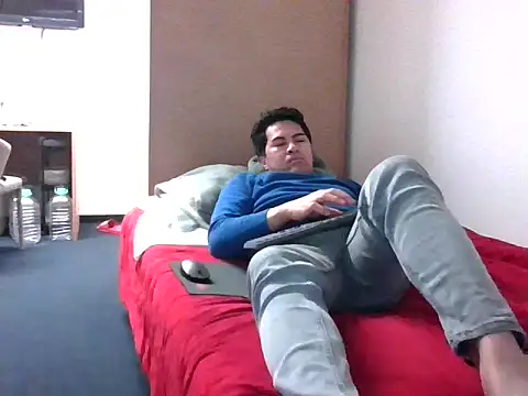 sweetpinoy2027 online show from March 20, 6:23 pm