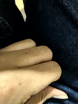 vyv8ytffg7g online show from January 8, 8:25 pm