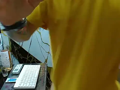 Boy tatto77 online show from March 23, 12:55 pm