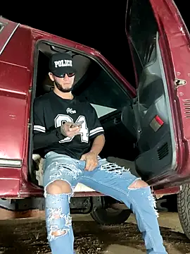 PIGHIGHDIRTY p0 online show from March 19, 4:26 am