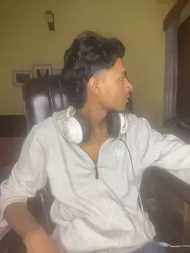 tooexpensive online show from December 20, 7:21 pm