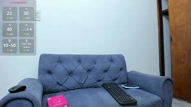 Victor LatinBoy online show from March 15, 3:03 am