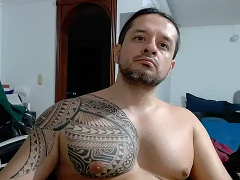 gonzzohunterr online show from June 4, 6:41 am