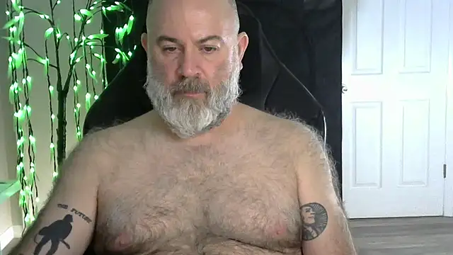 XJJ77x online show from March 2, 3:28 am