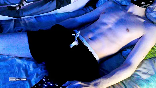 Sauntper online show from February 6, 10:06 pm