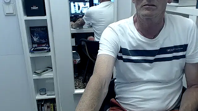 german gay online show from August 6, 9:48 am