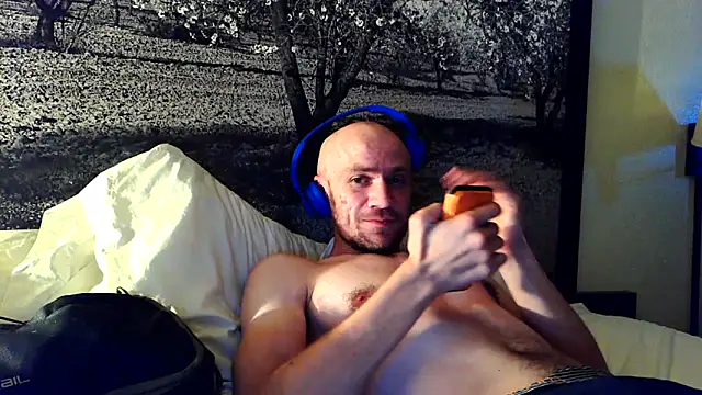 cloudyplay661 online show from April 12, 3:13 pm