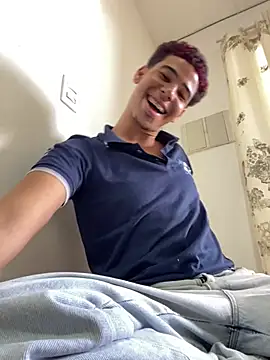 lzinho9153 online show from February 6, 6:16 pm