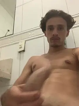 alenozin69 online show from February 8, 1:00 am