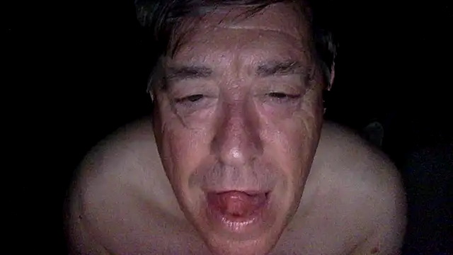 alfredo10011 online show from June 28, 1:11 am