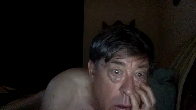 alfredo10011 online show from July 21, 8:22 pm