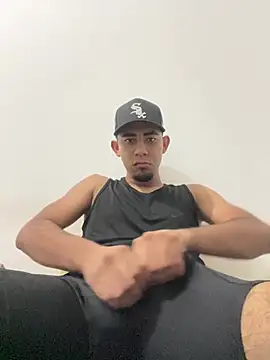 youngalexofficial online show from February 10, 12:37 am