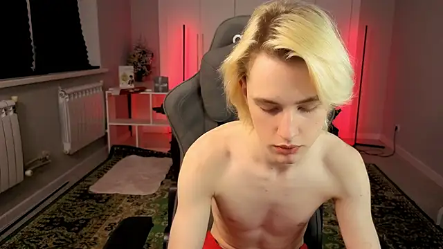 lucidangelok1 online show from March 11, 3:19 pm