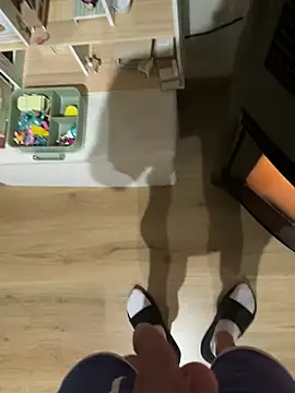 Iconnue online show from February 12, 11:44 pm