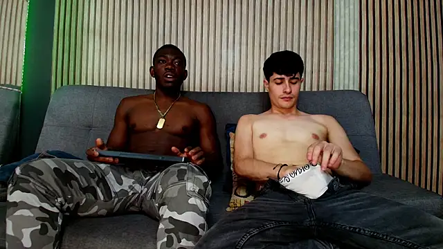 bro friends online show from January 11, 12:59 am