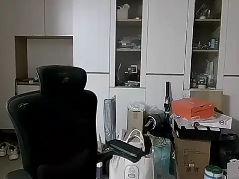 W0Ijn online show from April 24, 2:58 am