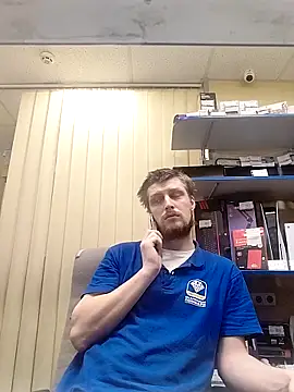 yurii magic online show from March 2, 9:05 am