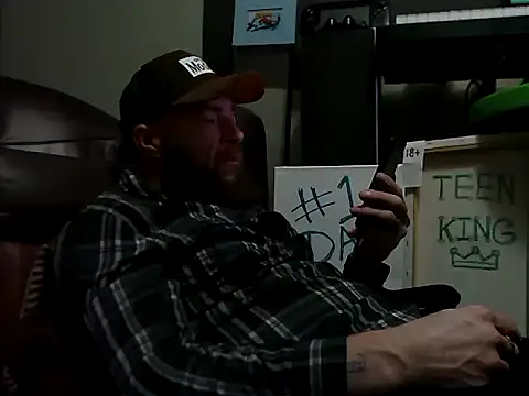 Numba1dad  online show from January 19, 8:27 am