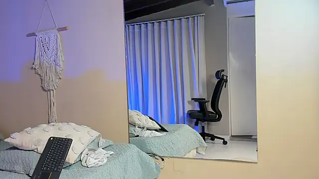 Thiago moretti online show from April 16, 8:09 pm