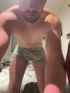 raph5666 online show from March 12, 8:16 pm