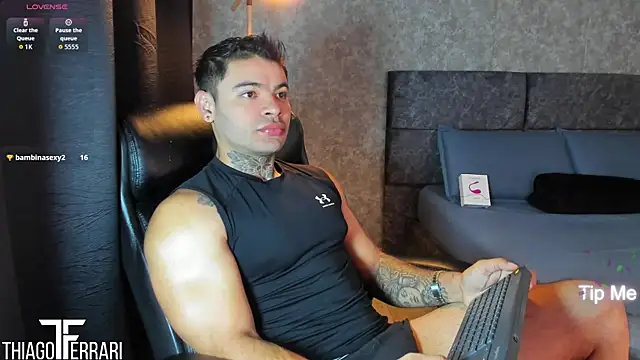 thiago ferrari  online show from July 1, 7:03 pm