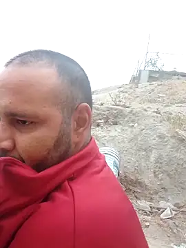 Guanatos13 online show from May 2, 1:25 pm