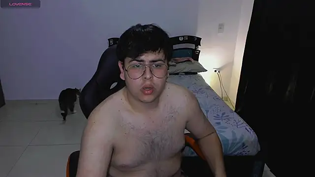 Dylan cr online show from March 27, 4:16 am