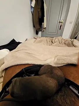 crazygu14456 online show from January 18, 6:48 am