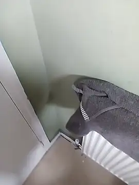 Hertsguy1984 online show from March 19, 9:01 am