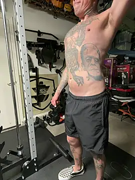 brngitdwn online show from March 31, 4:58 am