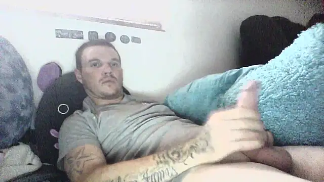 HungandHynotic online show from April 26, 10:06 pm