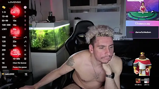 Rayzel White online show from June 8, 1:28 am