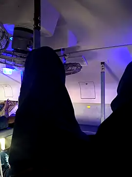 Hottlund6 online show from March 5, 4:20 am