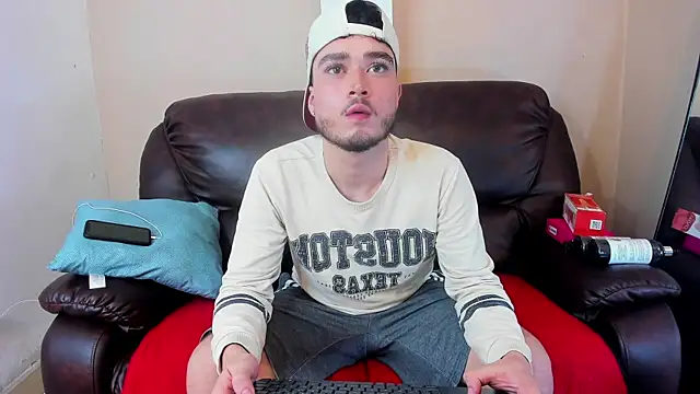 Salvattore Muller online show from April 3, 1:13 am