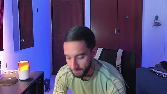 juanlouis pierre online show from July 5, 11:56 pm