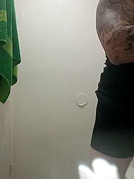 ThickaThuckDick07 online show from August 4, 6:19 am