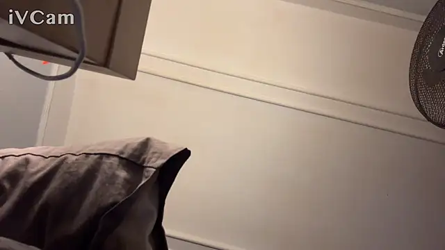 hotsexmi online show from March 6, 8:28 pm