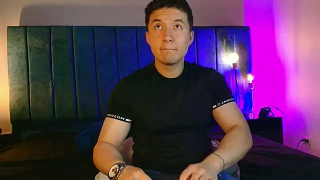 Alexander Connor online show from March 20, 12:09 pm