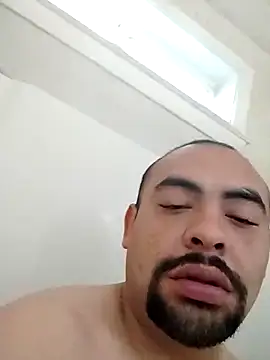 daringprince online show from February 12, 4:24 pm