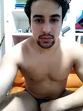 AxelWhitte online show from February 5, 7:10 pm