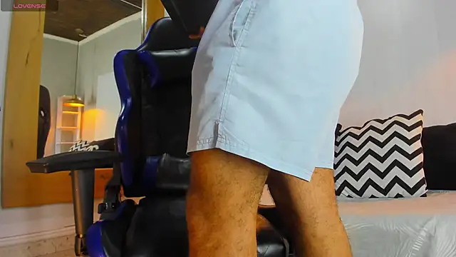 Dusan Grey77 online show from March 3, 3:58 am