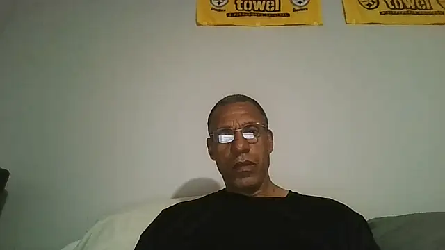 swimmer2496 online show from June 8, 3:18 am