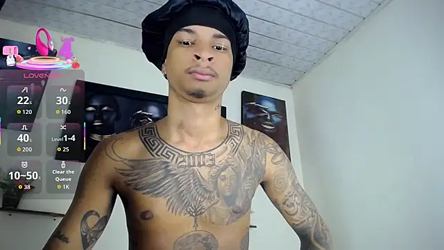 Tatoo Noah online show from March 30, 1:45 pm