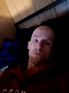 Zippy247 online show from February 4, 11:33 pm