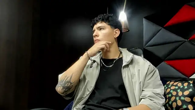 Tobias Vega online show from March 27, 12:15 am