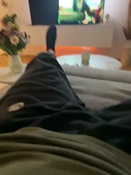 tony3729 online show from April 1, 7:44 pm