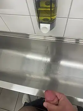 tony3729 online show from March 18, 12:41 pm